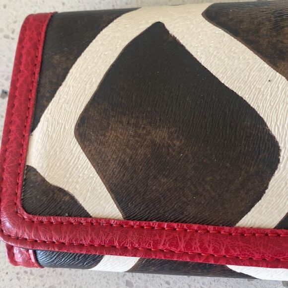Fashion Women’s Wallet Vegan Leather Synthetic Cow Printed  Red Trim New - Picture 9 of 9